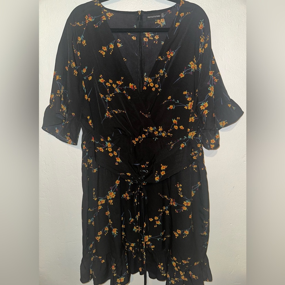 PrettyLittleThing Black and Gold Wrap Midi Dress